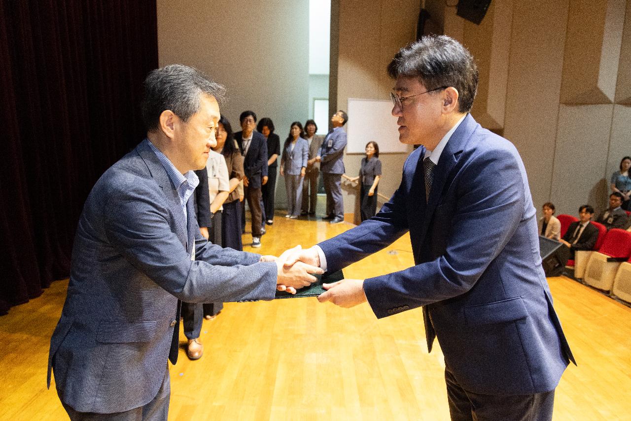 사령교부