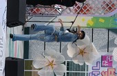 제2회 벚꽃가요제에서 노래하시는 장면사진(00008)