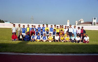 축구시합 참가자 단체사진2