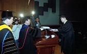 수여장을 받는 교수님들의 모습1사진(00002)