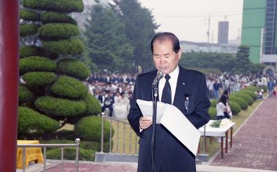 말씀 중이신 시장님의 모습