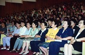 여성주간 기념식에 참석해 자리에 앉아 계신 사람들사진(00001)