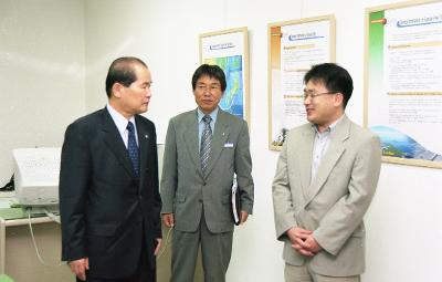 각 실과를 방문해 직원과 말씀을 나누고 계신 시장님8