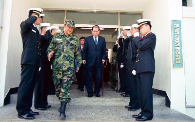 어청도 해군기지 방문