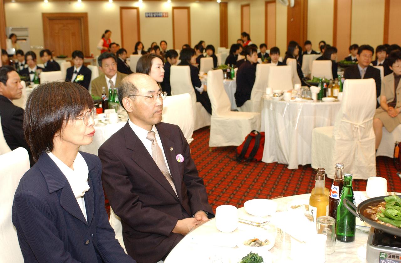 일본 유리고등학교방문