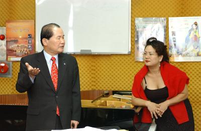 서혜경 & 교향악단 단원 격려