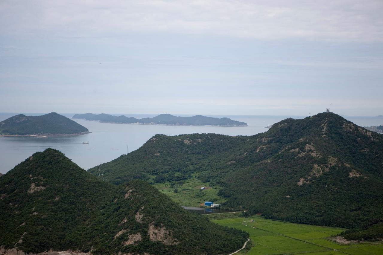 산위에서 바라본 고군산군도