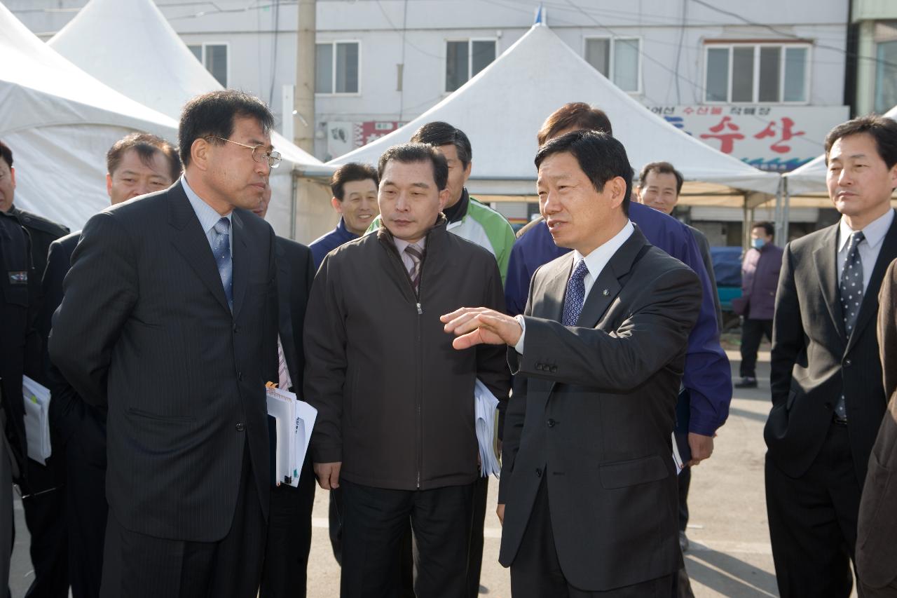 축제 관련 말씀을 하시는 부시장님 1