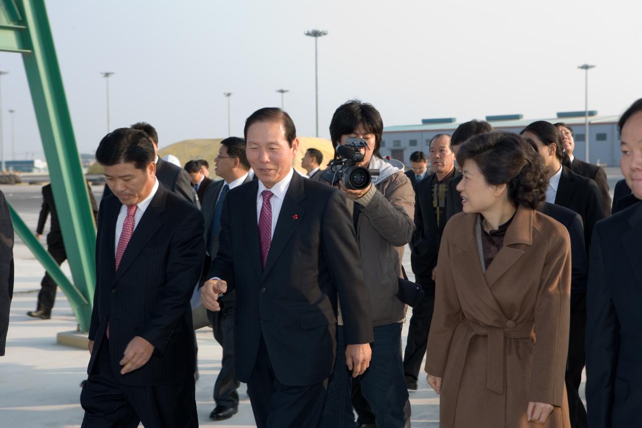 박근혜 한나라당 전대표 군산항 방문