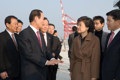 박근혜 한나라당 전대표 군산항 방문