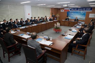 역대시장군수님들이 모인 역대시장군수초청 간담회장의 모습2