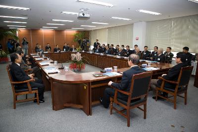 역대시장군수님들이 모인 역대시장군수초청 간담회장의 모습4