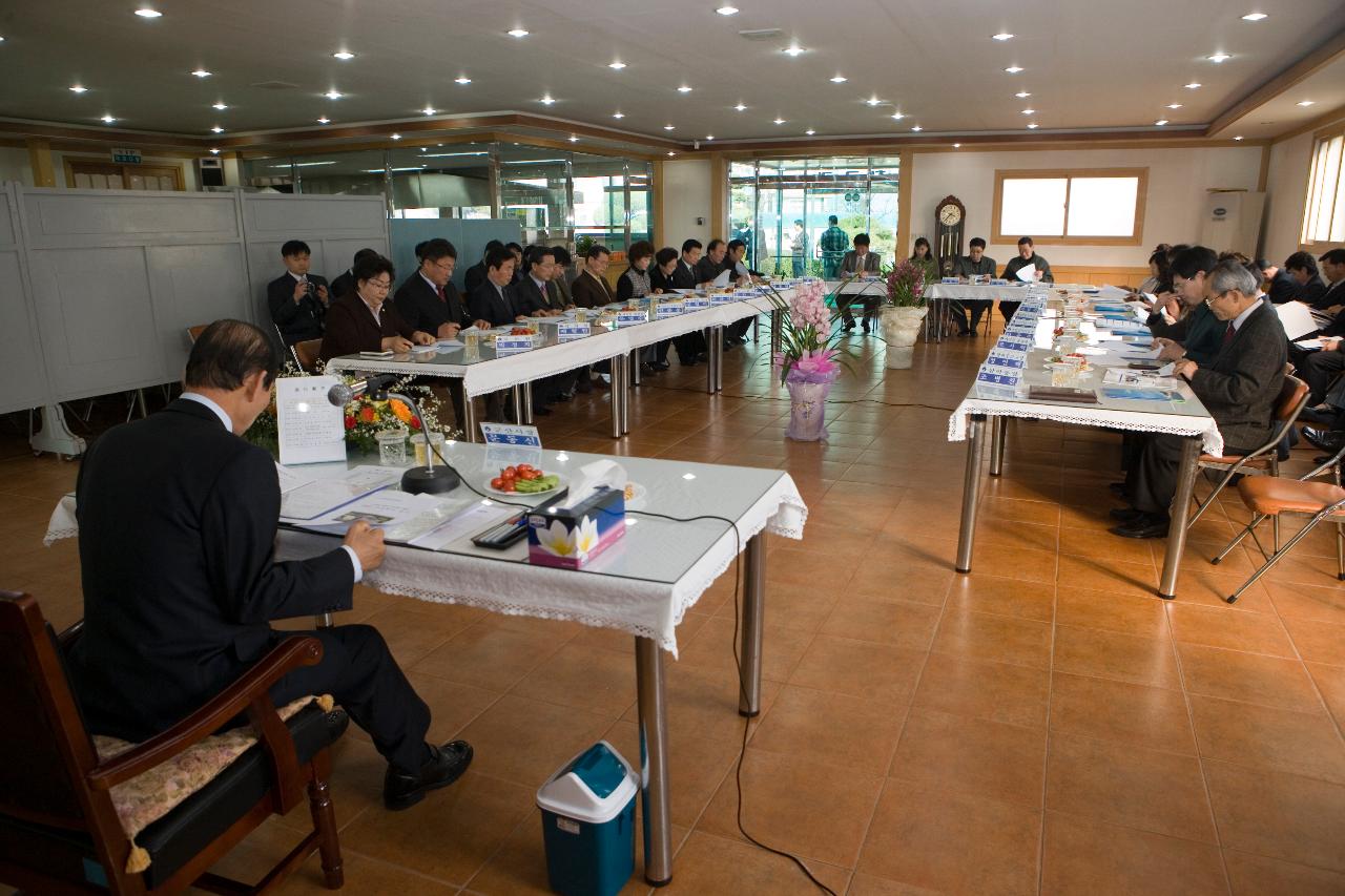 삼학동 주민과의 간담회가 이루어지는 회장의 모습3