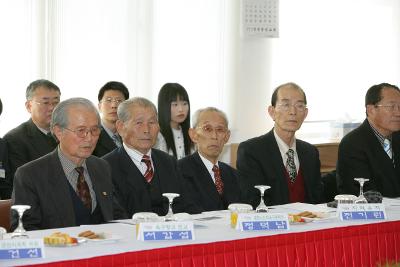 옥구읍 주민과의 간담회에 참석하신 주민대표들의 모습2