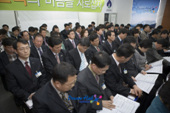당면현안업무 보고회에 참석하신 임원들의 모습3사진(00009)