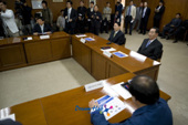 회의장에 앉아계시는 김완주 도지사님과 동양제철화학 회장님과 부사장님사진(00009)