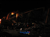 동도모델하우스 화재현장을 진압하는 소방대원들의 모습6사진(00009)