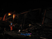 동도모델하우스 화재현장을 진압하는 소방대원들의 모습14사진(00017)