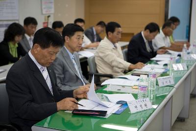 군산쌀생산유통 본 위원회 임원들의 모습1