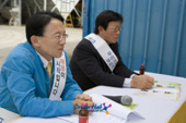 BUY전북 선정기업 방문회에 참석하신 김완주 도지사님과 관련인사의 모습사진(00009)