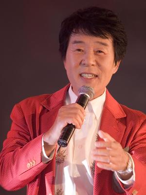 군산 시민의 날 축하공연 온 가수 송대관3