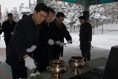 조화를 내려놓는 사람들1