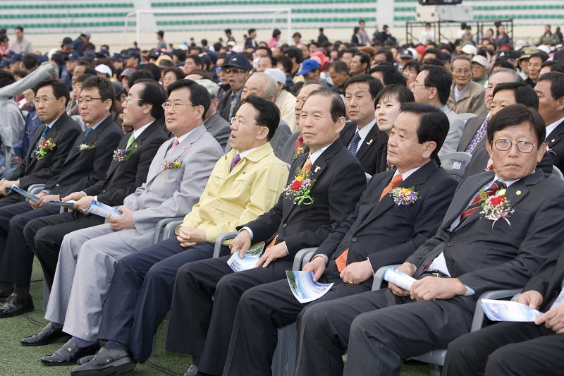 군산방문의 해 선포식에 참석해 자리에 앉아 계시는 관련인사들3