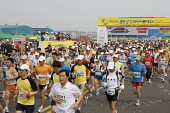 마라톤을 하고 있는 참가자들2사진(00002)