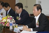 신규항로 MOU체결식에 참석하신 문동신 시장님과 임원들의 모습1사진(00007)