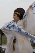 광복절기념 시민위안공연으로 천부경춤을 추고 있는 모습4사진(00004)