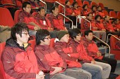 빨간 단체복을 입은 철새자원봉사자들2사진(00006)