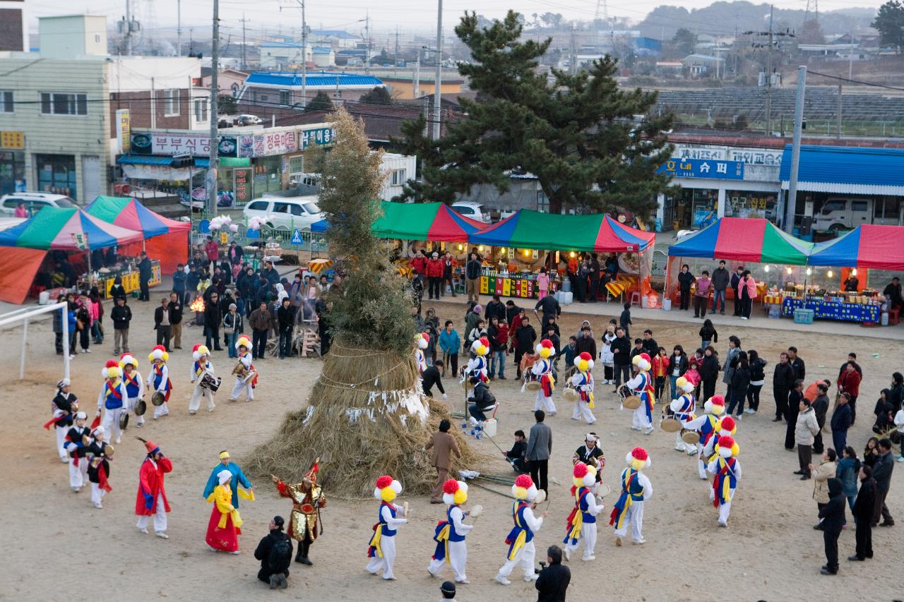 사물놀이 중의 모습