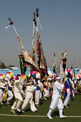 민속예술축제 중인 모습1