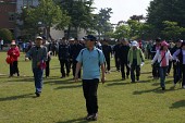 걷는 중인 임원들의 모습2사진(00148)