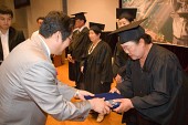 졸업장을 받는 학생들의 모습12사진(00016)