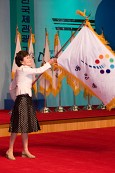 깃발을 흔드시는 각 지역의 대표님들의 모습16사진(00125)
