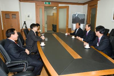 강남구청과의 자매결연