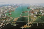 중국의 해안산업단지들의 모습1사진(00213)