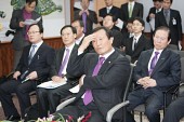 윤증현 기획재정부장관님과 시장님과 임원님들의 모습2사진(00026)