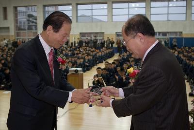 감사패를 받는 시장님2