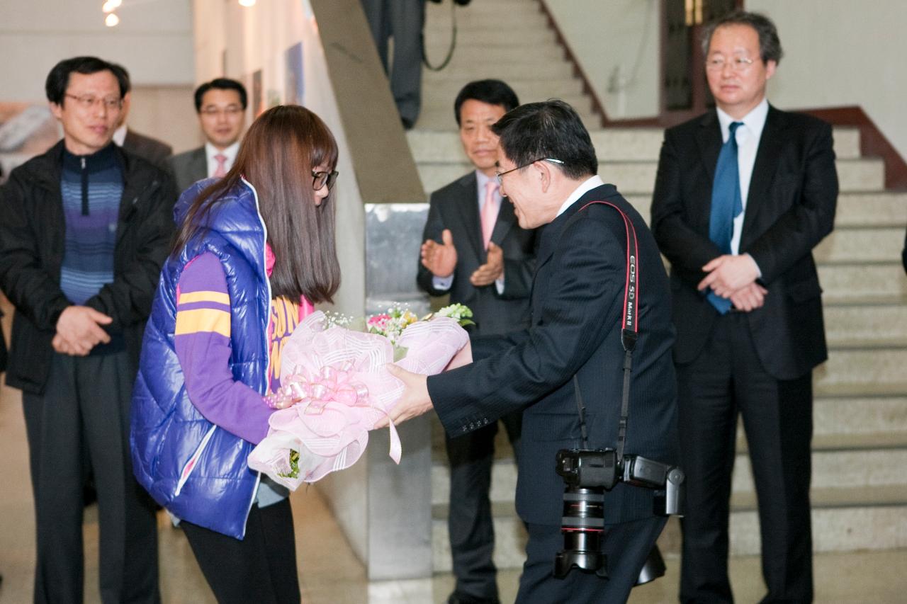 중국산동성 사진전 개전식