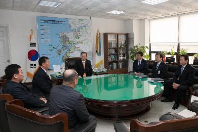 수송동 자생단체 및 직원 장학금 기탁