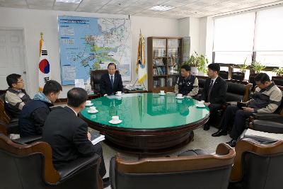 한국GM 이웃돕기 성품전달