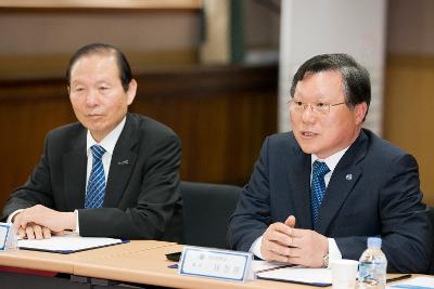 플로팅 건축연구 양해각서 체결