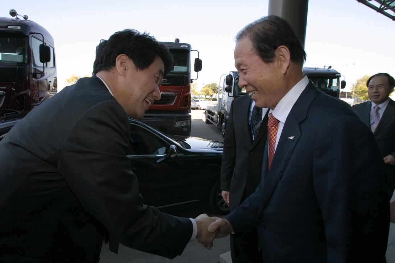 이주호 교과부장관 산학MOU 체결