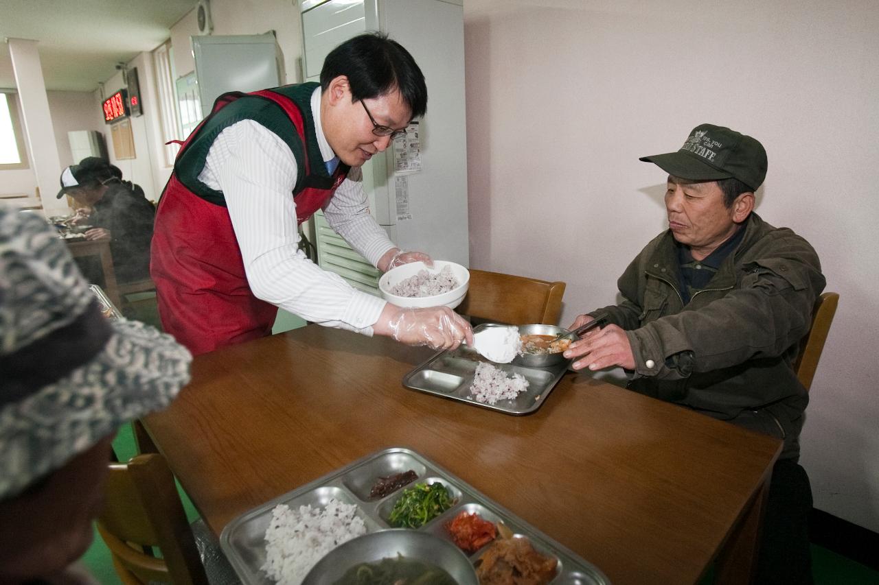 선유회 경로식당 급식봉사