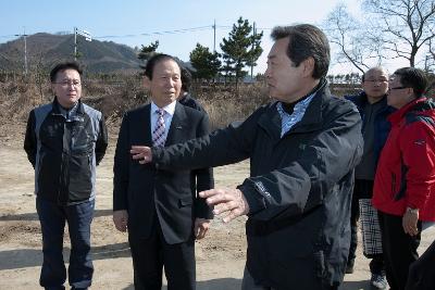 맹형규 행안부장관 4대강 자전거길 현장점검