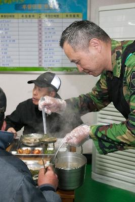 선유회 경로식당 급식봉사