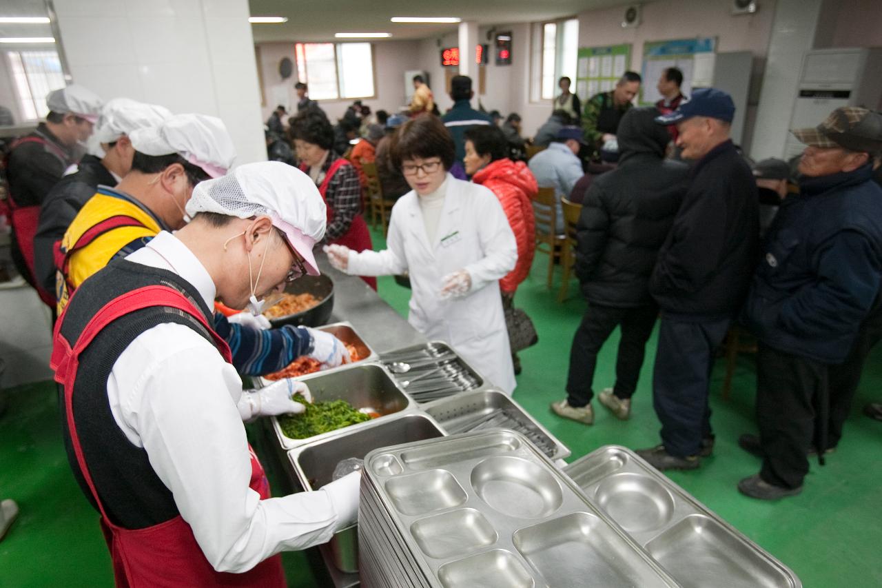 선유회 경로식당 급식봉사