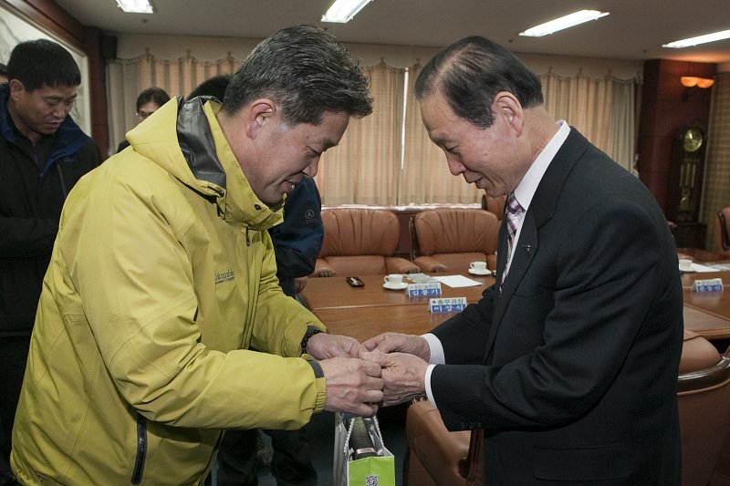 평창군 방문단 접견